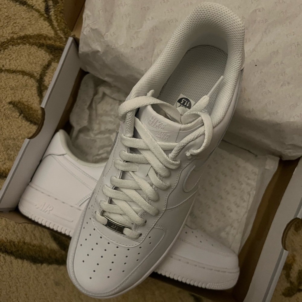 Nike Air Force 1 ‘07 Brand New never worn!